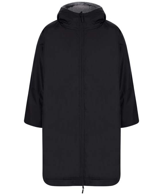 All-weather robe