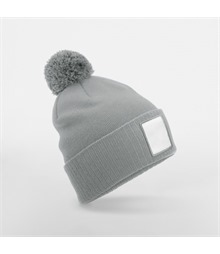Appliqu? patch pom beanie