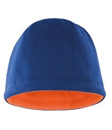 Reversible fleece skull hat